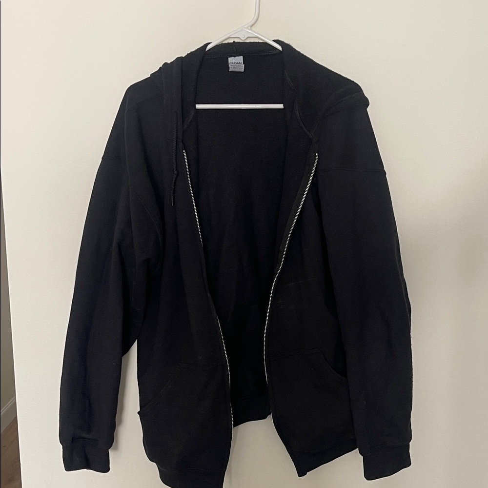 Gildan Heavy Blend Black Hoodie